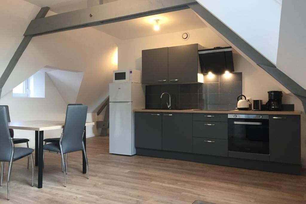 Appartement T2 แซงต์-บรีเออ ภายนอก รูปภาพ